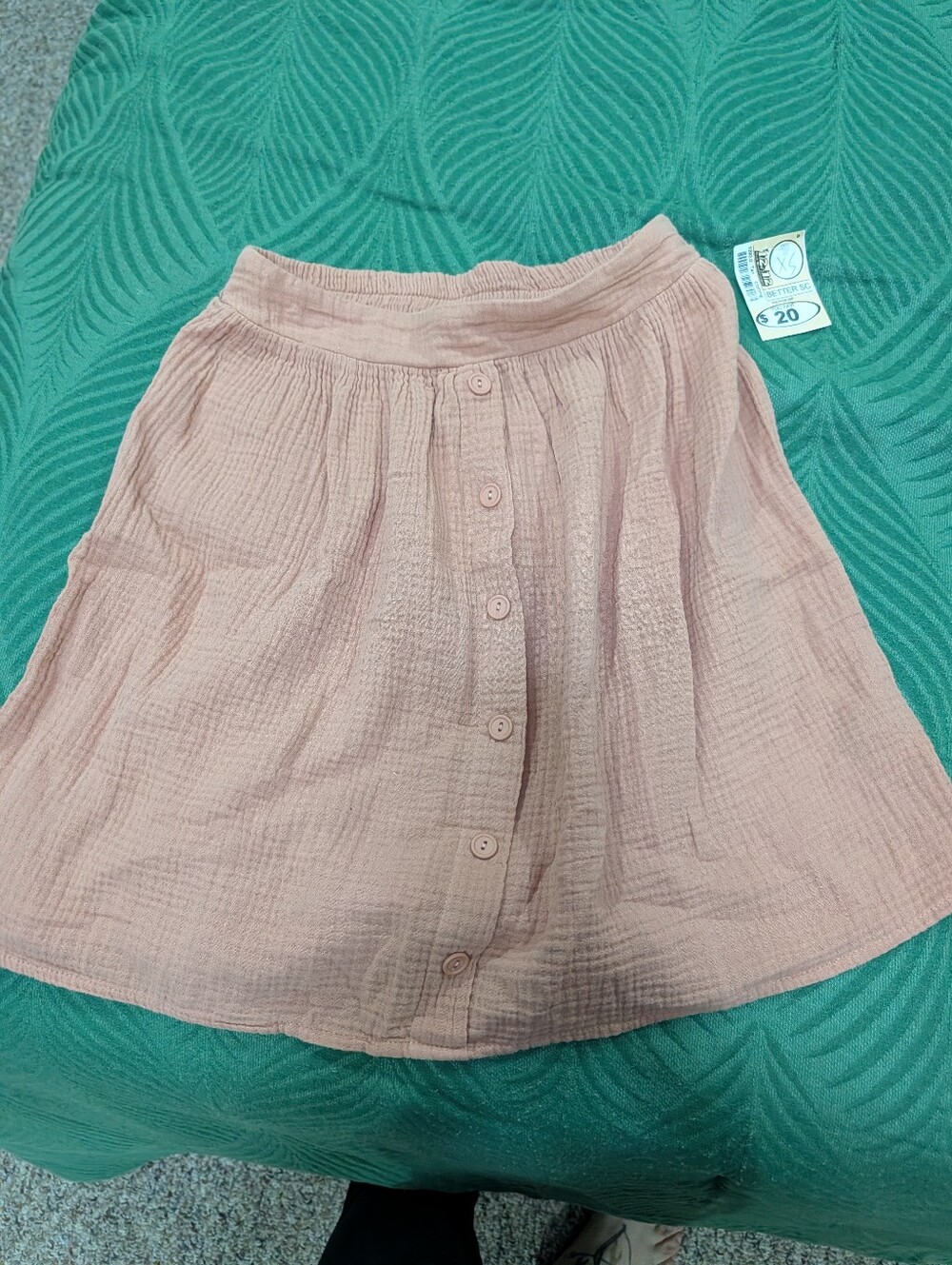 Women's Button-Front Pleated Skirt in Blush Pink
